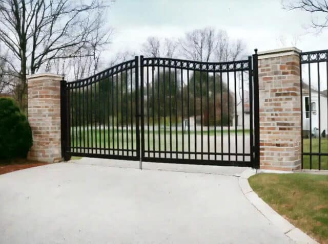 Double swing gate black aluminum Automated Gates